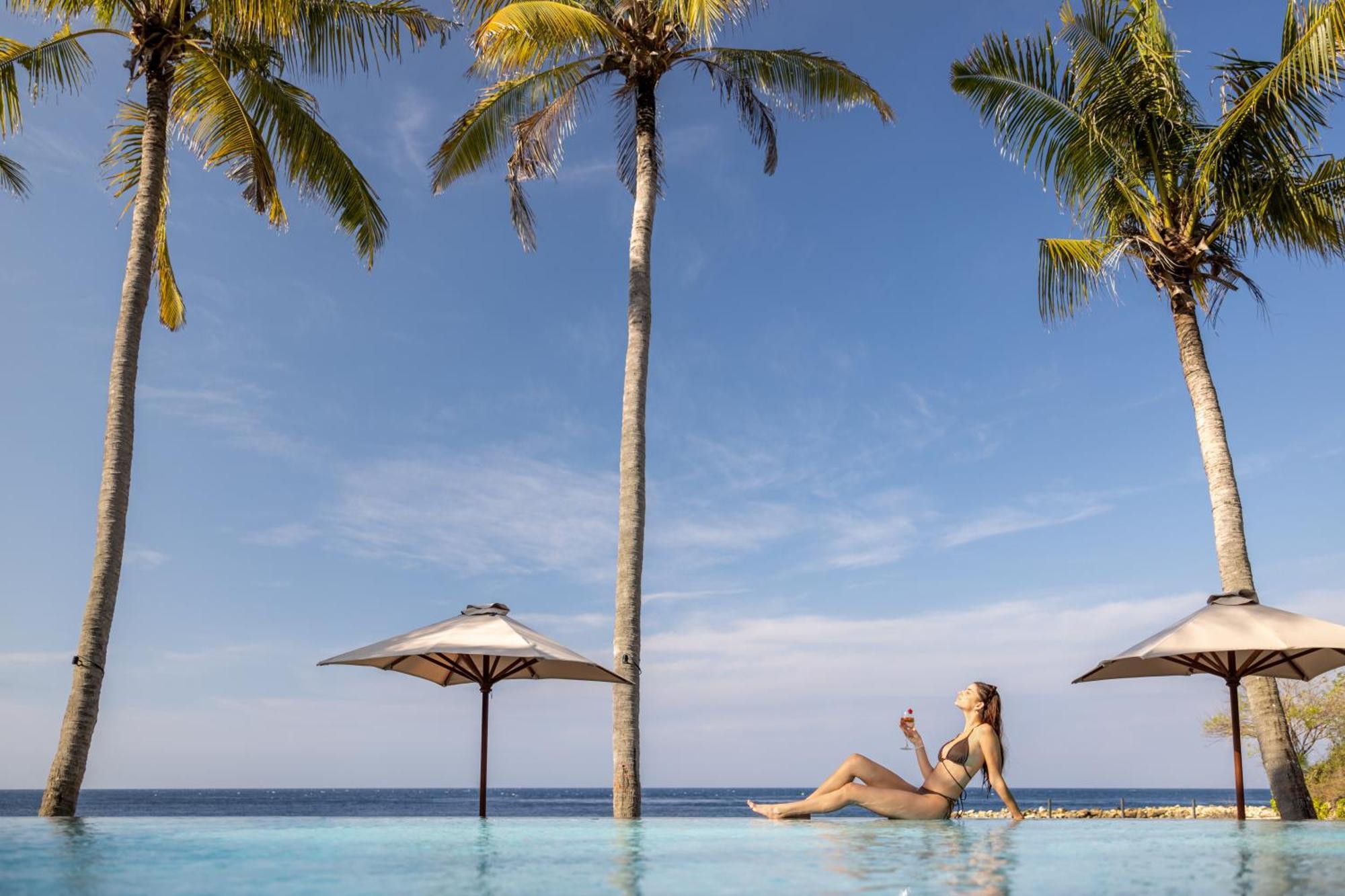 Semaya Beach Resort Tanglad Exterior photo